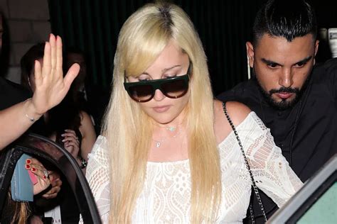 amanda bynes nipples|Amanda Bynes is seen for the first time since denying。